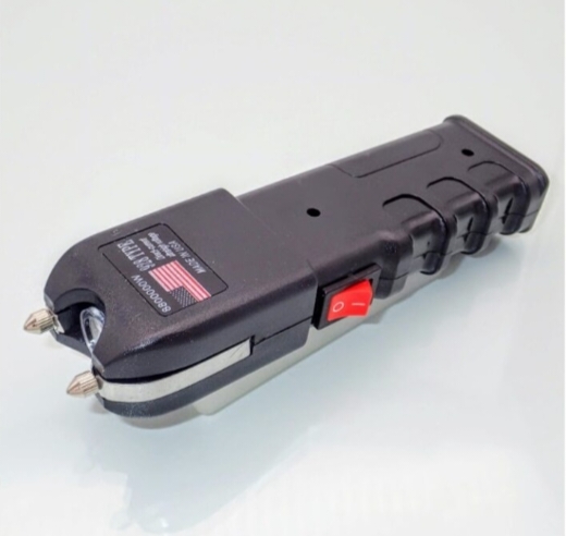 Self Defence Stun Gun USA (98,000KV) with Flashlight